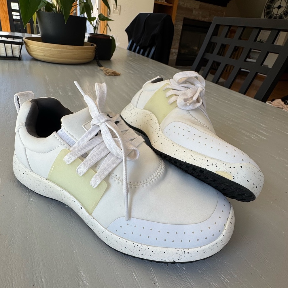 Snibbs Nursing White and Cream Women's Sneakers
